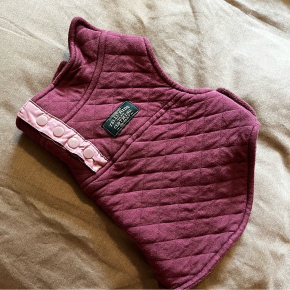 Telluride Clothing | Quilted Dog Blanket - Picture 1 of 11